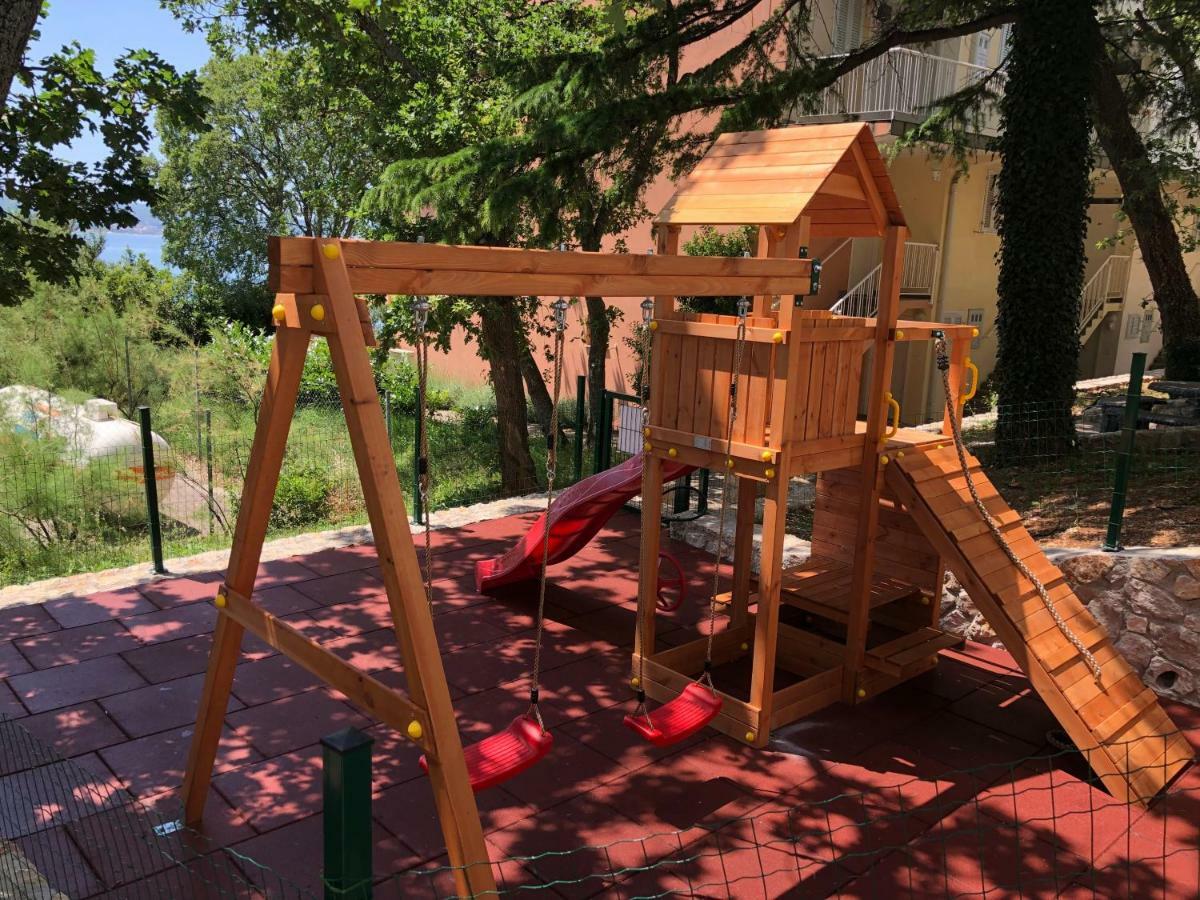 Apartman Matej -Selce Buitenkant foto